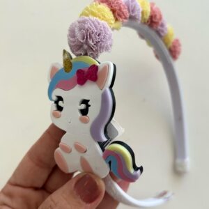 Tiara Pompom aplique luxo